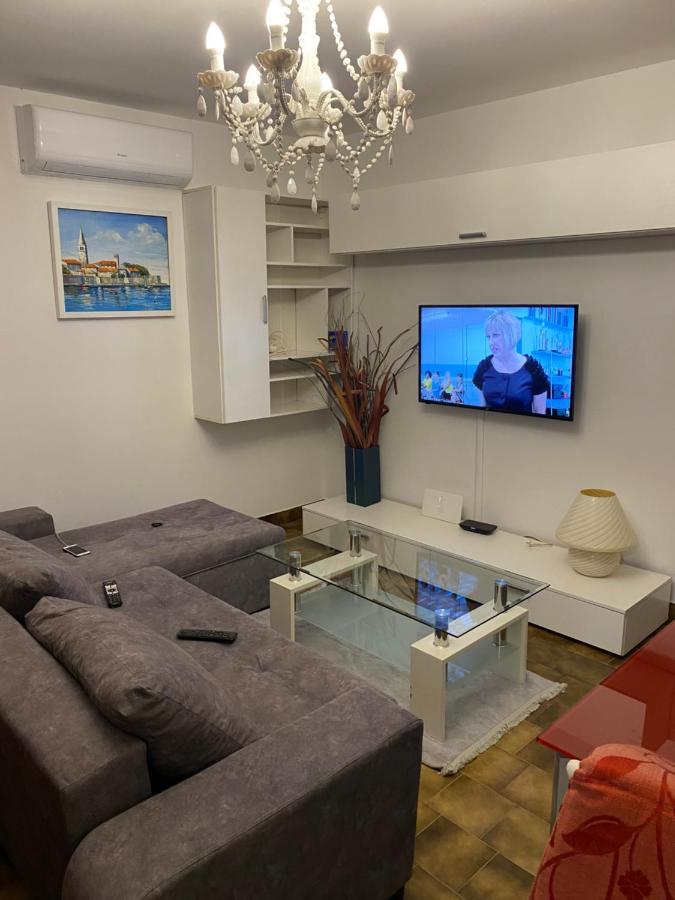 Apartman Nela Apartment Porec Bagian luar foto